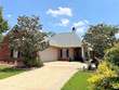 2301 la cache dr, lake charles,  LA 70601